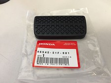 Genuine Honda FRV / Jazz Automatic Pedal Rubber (** FRV 07 - 09 Jazz 02 - 14 **)
