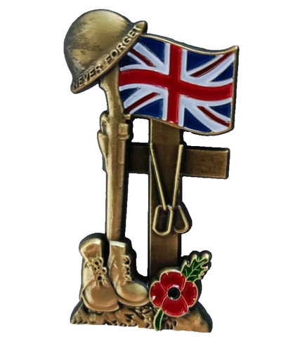Poppies badges pins brooch - poppies,