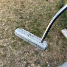 Vintage Tear Drop Putter 35"