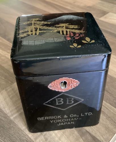 Antique berrick japanese - antique,
