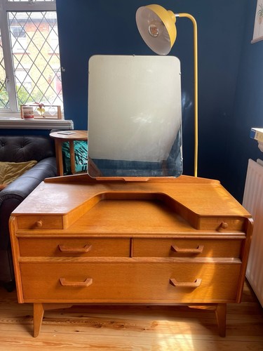 Plan dressing table with - dressing,