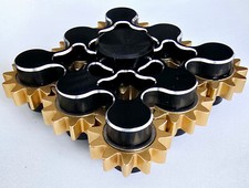 9 Gear Metal Fidget Spinners Finger Gadgets Desktop Toy Brass Cogs UK