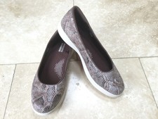 Skechers Air-Cooled Goga Mat Shoes UK Size 6. Brown Snakeskin effect. NEW