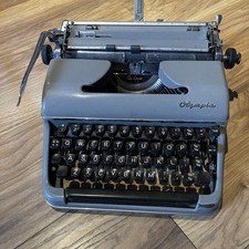 Vintage Olympia De Luxe Manual Typewriter Gray 1950s West Germany