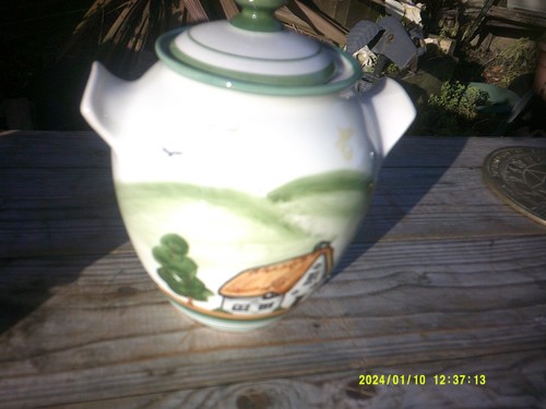 Bovey tracey pottery - tracey,