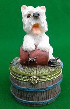 WEST HIGHLAND TERRIERS / WESTIES - FIGURINES, TRINKET BOXES & MUGS SELECTION.
