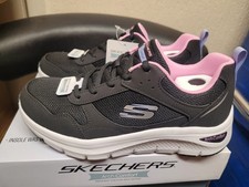 Sketchers Arch Comfort 2.0