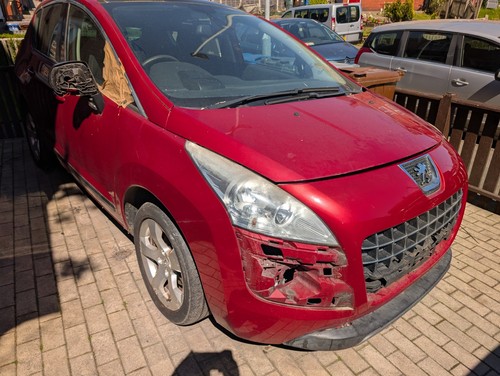 Peugeot 3008 breaking colour - 3008,
