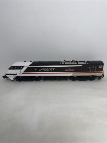 Hornby r3890 class 91 - hornby,