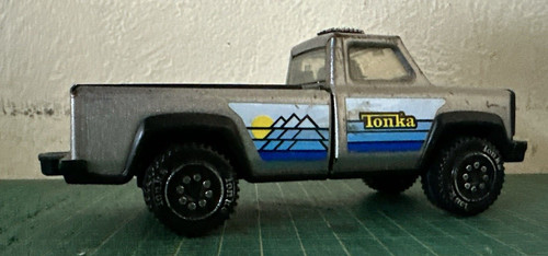 Vintage tonka metal plastic - &,