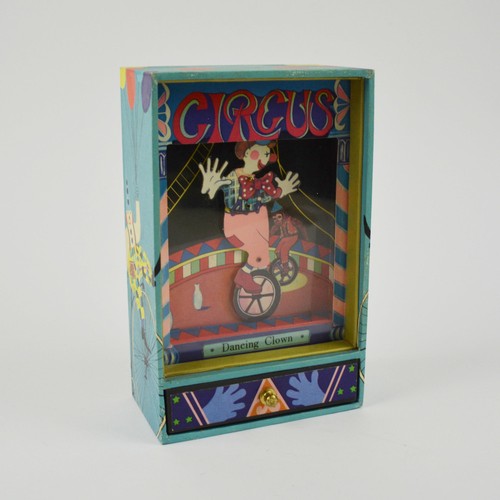 Circus dancing clown - circus,