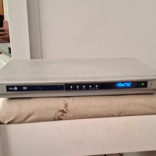 Bush dvd2028 slimline silver - bush,