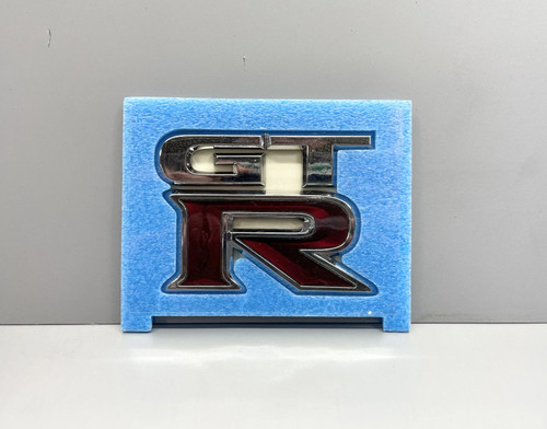 Nissan r35 trunk - nissan,