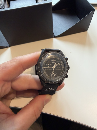 Omega swatch moonswatch - omega,