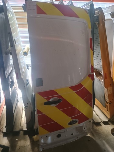 Ford transit mk8 rear - ford,