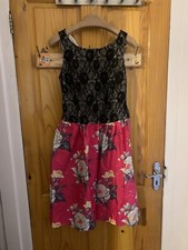 Myleene Klass Flower Printed Dress. Lace on body. Side Zip. Worn Once.