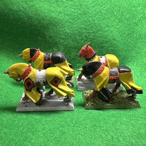 Warhammer bretonnian realm - warhammer,
