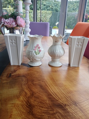 Pieces small vases belleek - vases,
