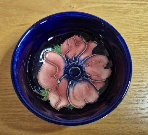 Vintage moorcroft pottery - moorcroft,