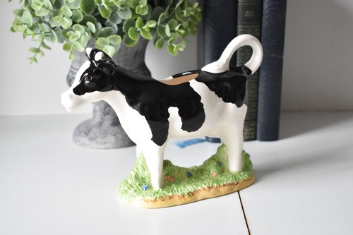 Border fine arts cow creamer - arts,