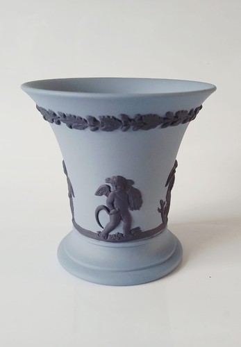 Wedgwood jasper blue and - jasper,