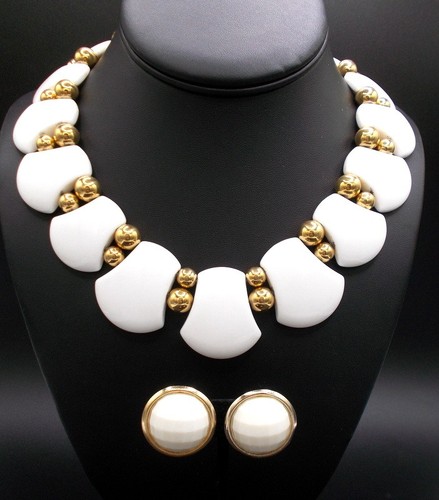 Vintage 80s white - 80s,