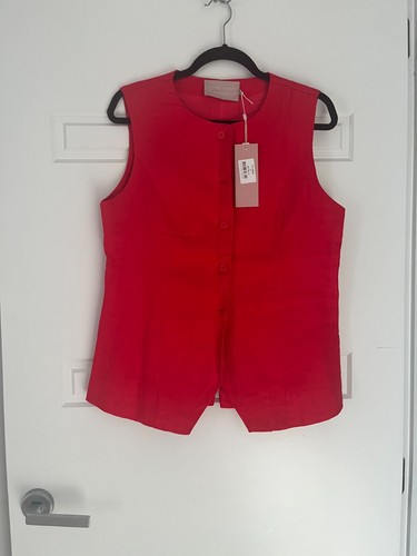 White closet red linen - closet, vest