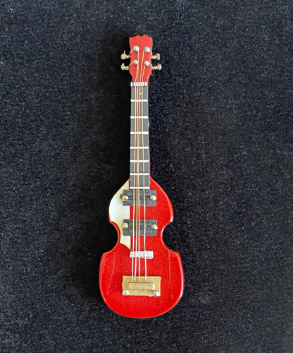 Miniature red hofner - hofner, bass