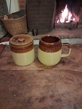 SMALL COLLECTABLE VINTAGE