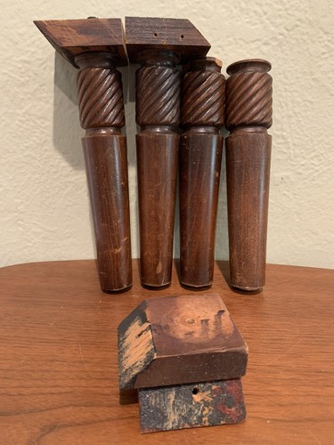 Vintage turned ornate wood - turned,