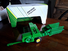 Ertl die cast 1:16 John Deere