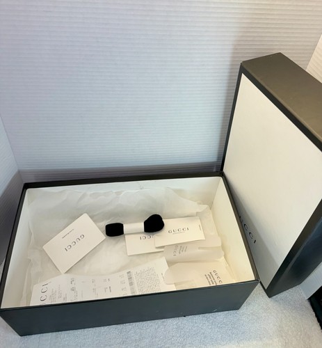 Authentic gucci empty shoe - gucci,