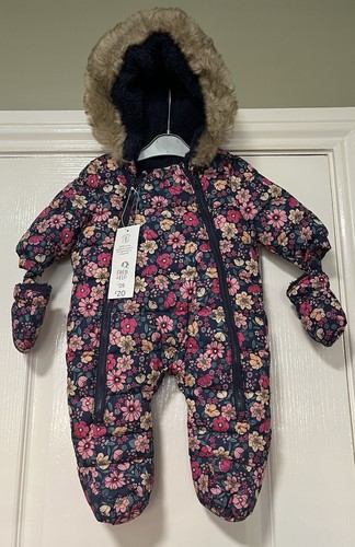 Bnwt girls snowsuit - girls, 0-3