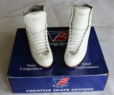 Riedell 25ts figure - skate,