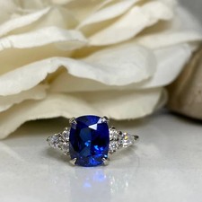 4.50 Ct Natural Sapphire and
