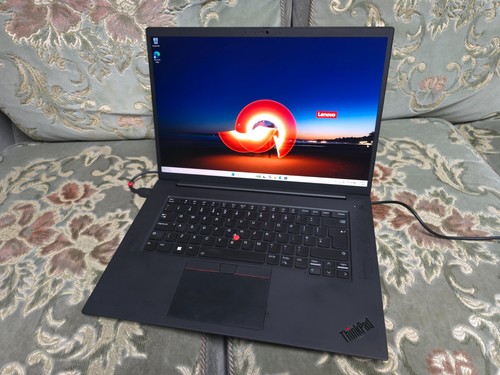 Lenovo thinkpad gen - p1, 4