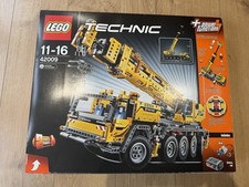 LEGO TECHNIC: Mobile Crane MK II (42009)