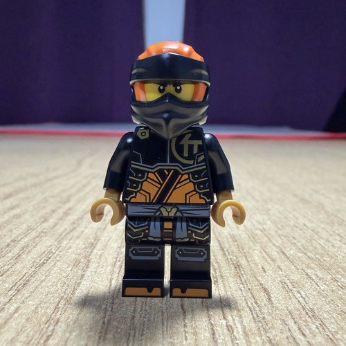 Lego ninjago cole minifigure - ninjago,