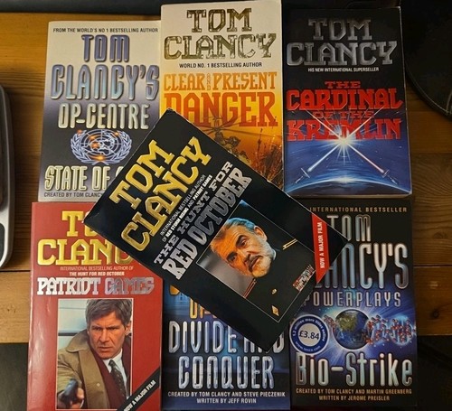Tom clancy book - clancy, bundle