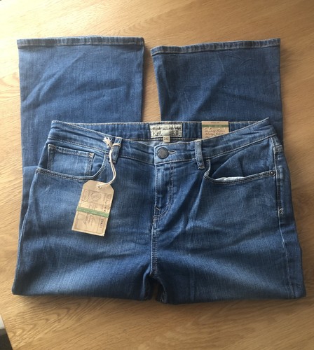 Bnwt fat face women flare - face,