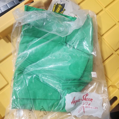 80s aqua sheen green - green, vinyl