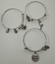 Bella Perlina Cat Charm Bracelet Set