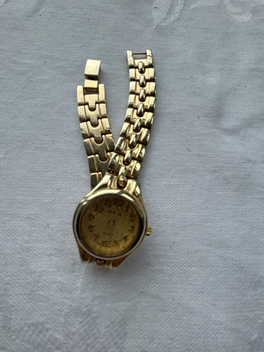 Geneva vintage wristwatch - geneva,