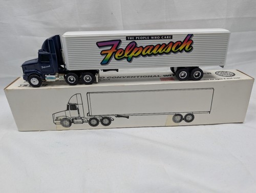 Vintage ertl felpausch - vintage,
