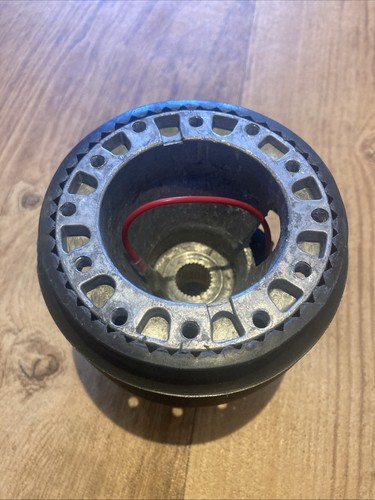 Boss hub kit - momo, rover