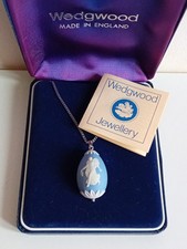 Vintage 1970s Wedgewood Blue