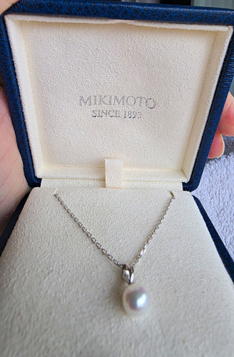 Mikimoto 18ct white gold - mikimoto,