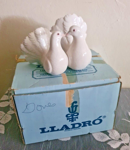 Vintage lladro porcelain - lladro,