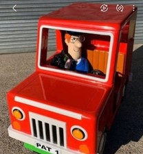 PostMan Pat Ride On Car