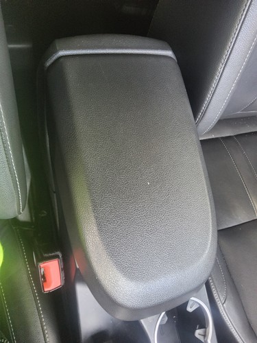 Centre armrest lid ford - centre,